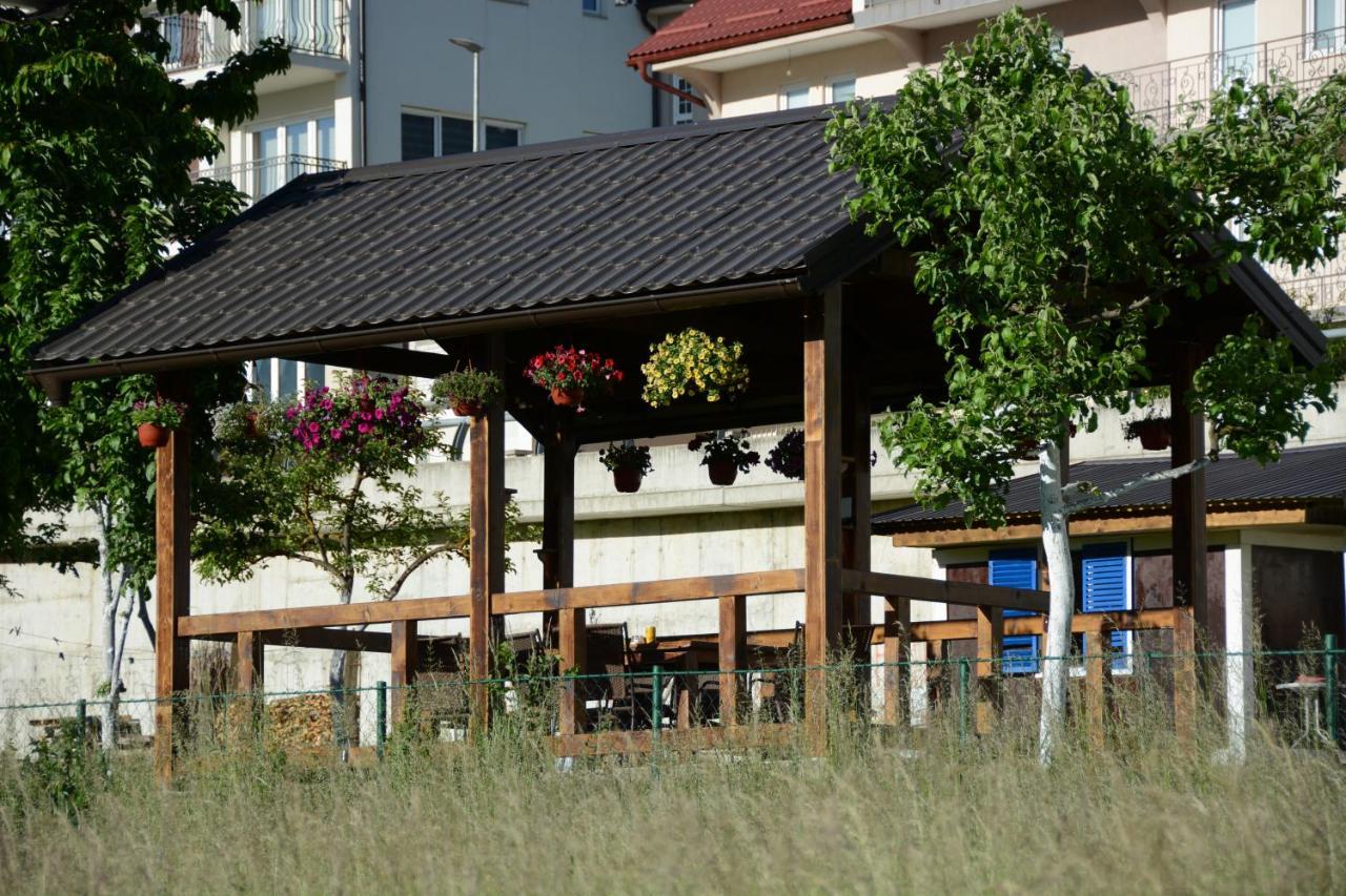Guest House Blue Views Plav Exterior foto